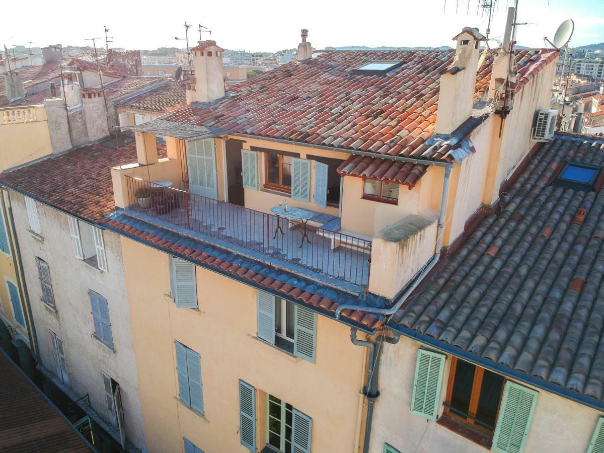 Clt - Unique Duplex & Terrace On The Provencal Market อองทีบส์ ภายนอก รูปภาพ