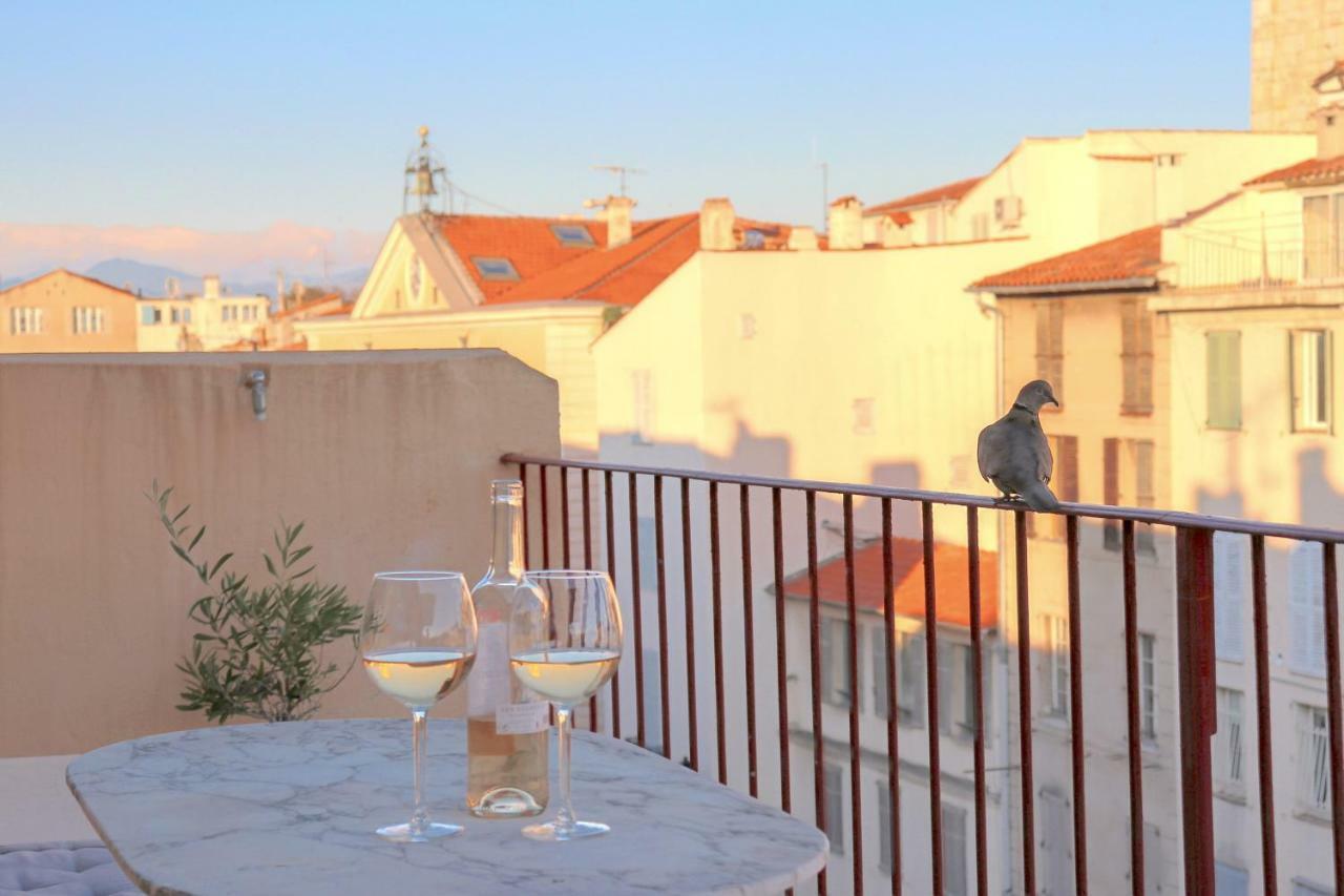 Clt - Unique Duplex & Terrace On The Provencal Market อองทีบส์ ภายนอก รูปภาพ