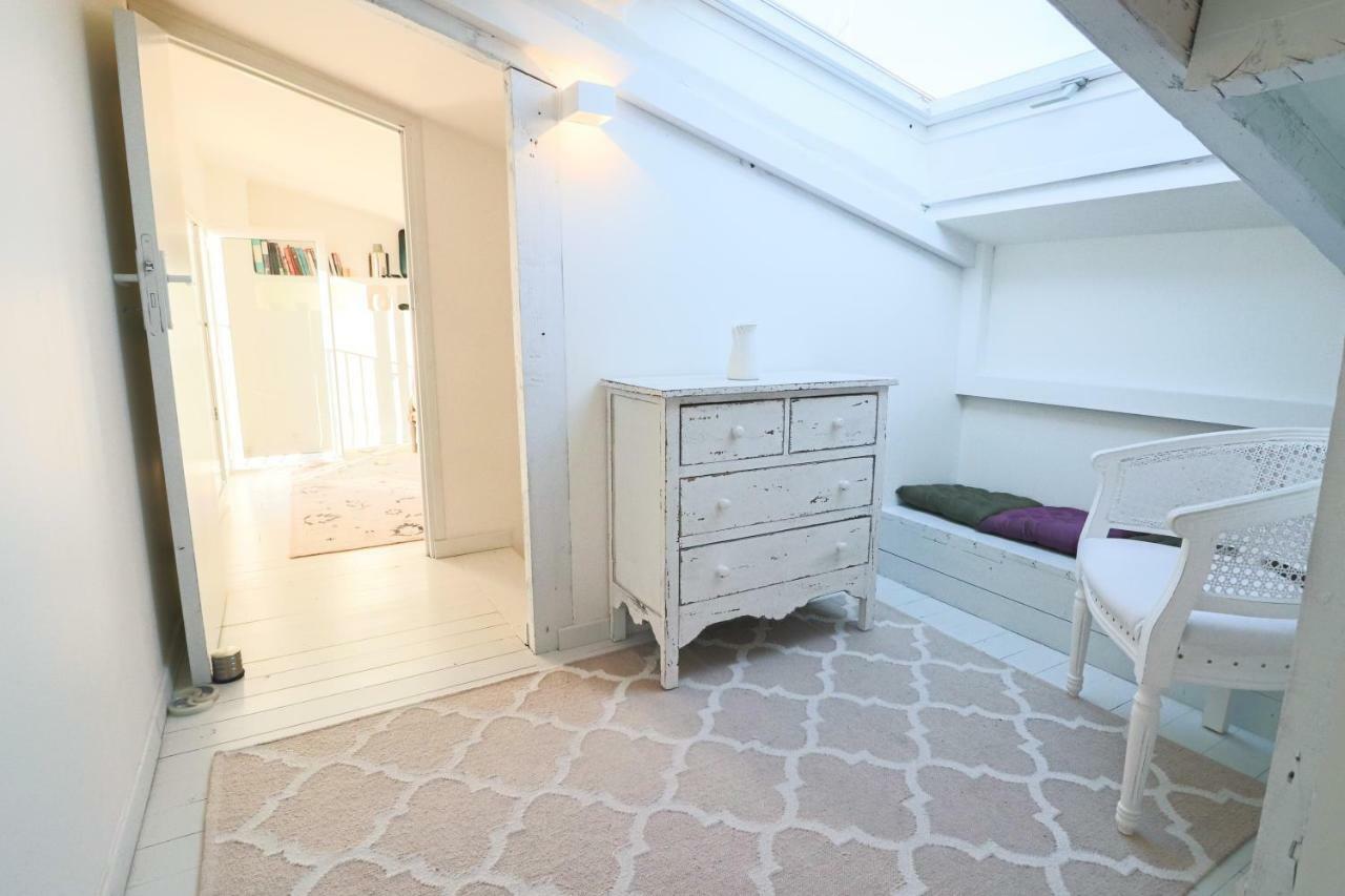 Clt - Unique Duplex & Terrace On The Provencal Market อองทีบส์ ภายนอก รูปภาพ