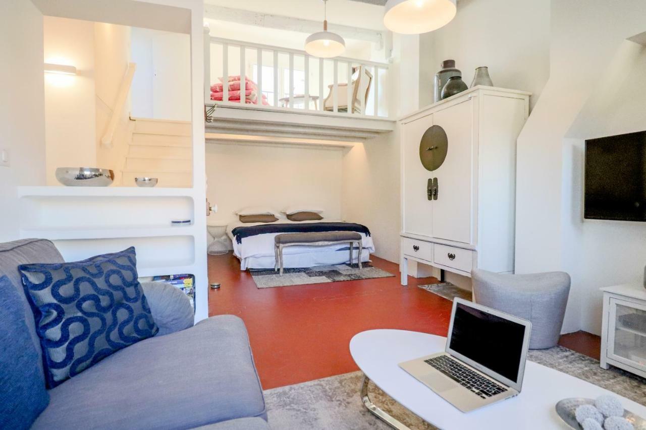 Clt - Unique Duplex & Terrace On The Provencal Market อองทีบส์ ภายนอก รูปภาพ