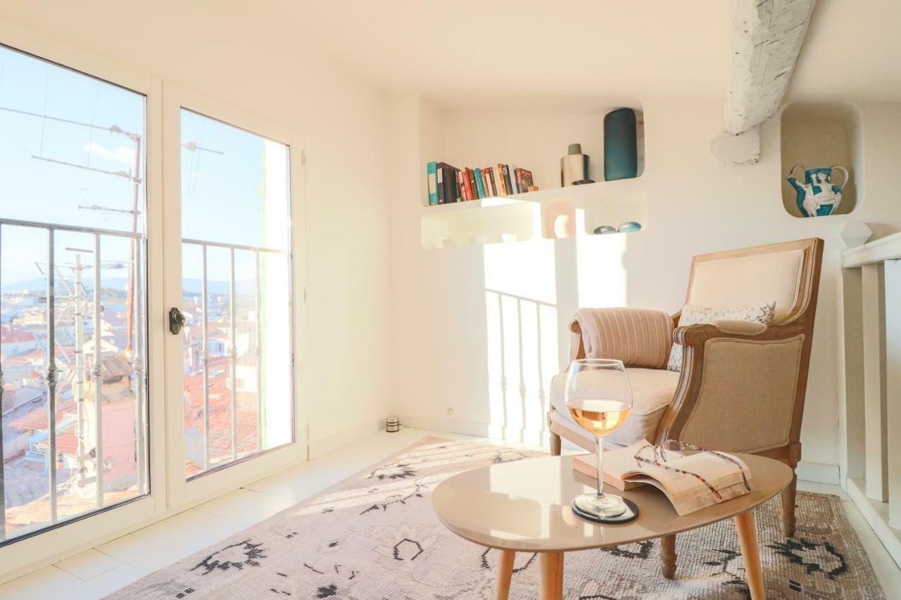 Clt - Unique Duplex & Terrace On The Provencal Market อองทีบส์ ภายนอก รูปภาพ